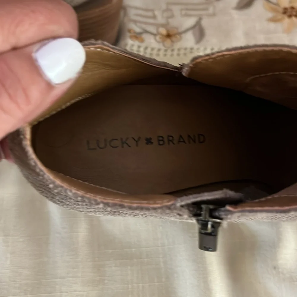 Lucky Brand Parnesa Perforated Suede/Leather Bootie Size 10